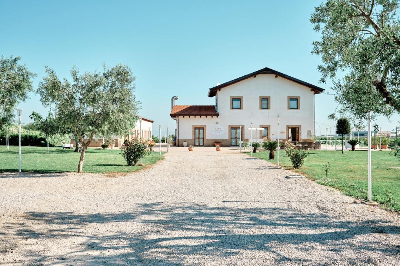 La Massaria Agriresort Orta Nova Luaran gambar